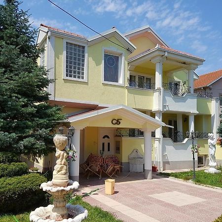 Villa Kraljevski Kumanovo Exteriör bild