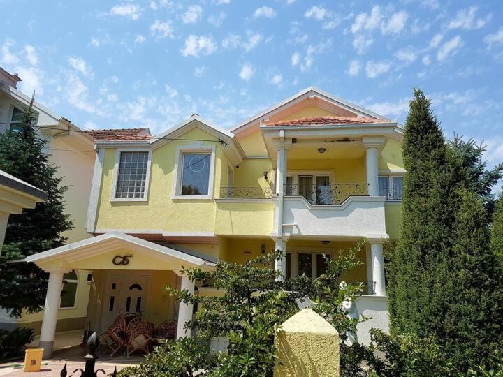 Villa Kraljevski Kumanovo Exteriör bild