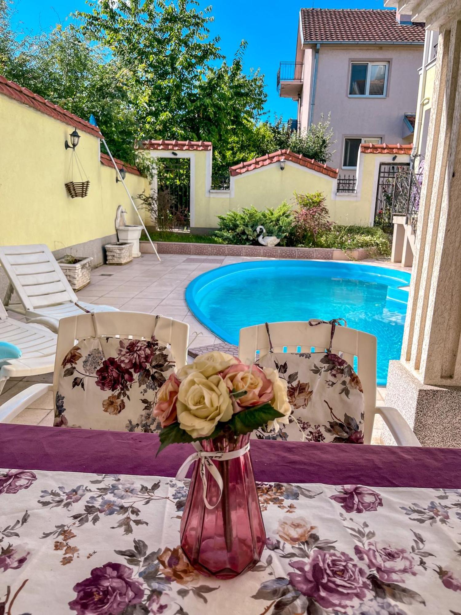Villa Kraljevski Kumanovo Exteriör bild