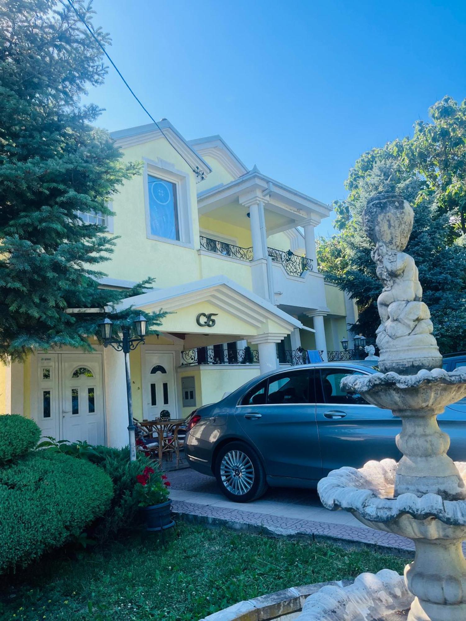 Villa Kraljevski Kumanovo Exteriör bild